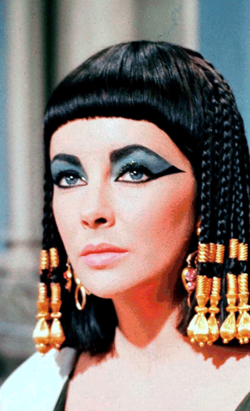 Elizabeth Taylor.gif